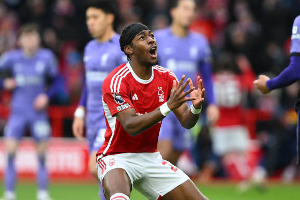 前锋霍伊伦 前锋霍伊伦