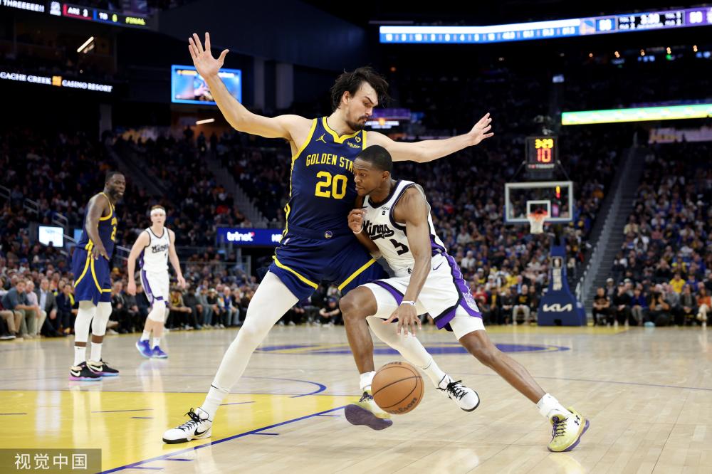 候在一次足 候在一次足