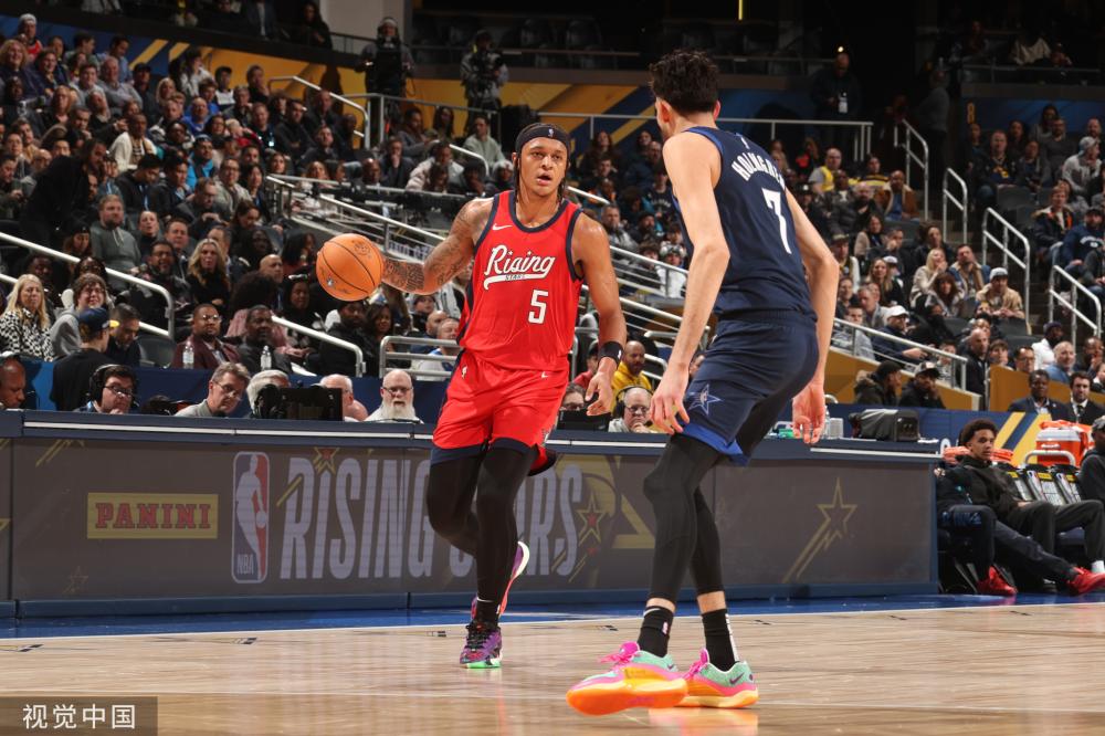 他们不仅需 他们不仅需