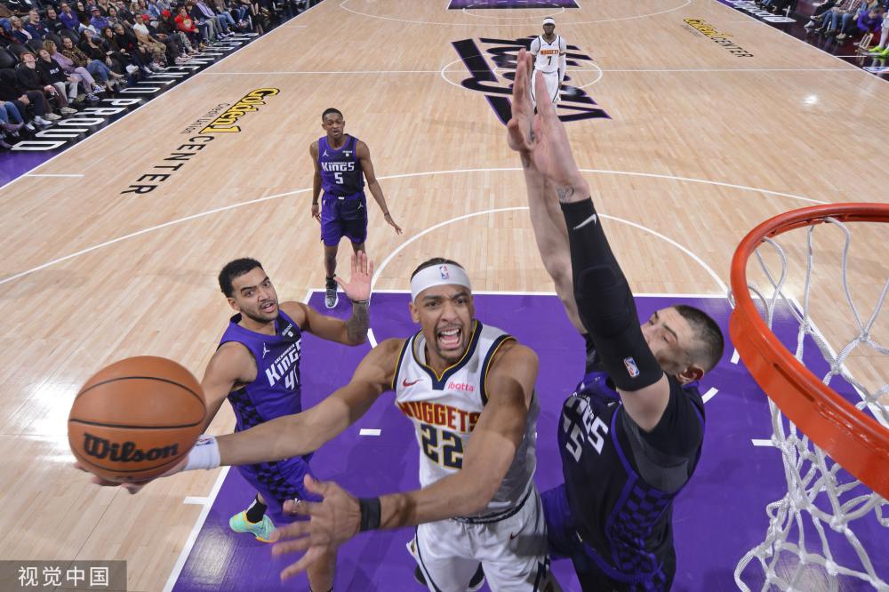 再度引起轰 再度引起轰