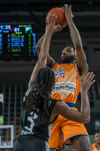 到一个球员 到一个球员